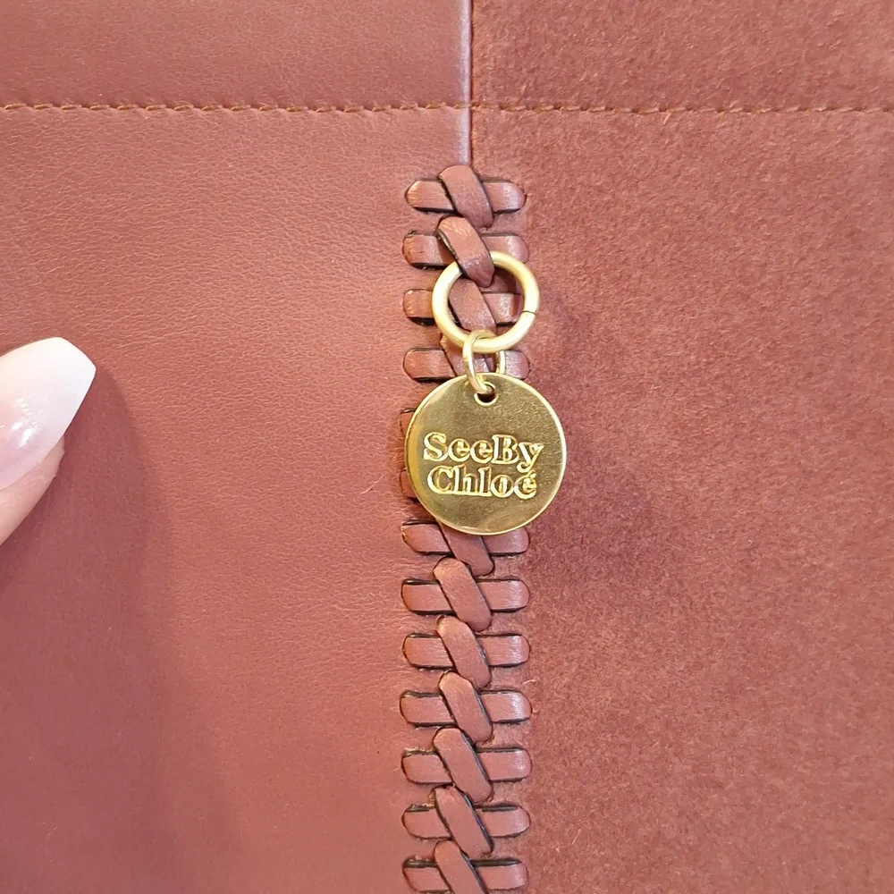 New See By Chloe Leather Crossbody Pouch - Picture 5 of 11